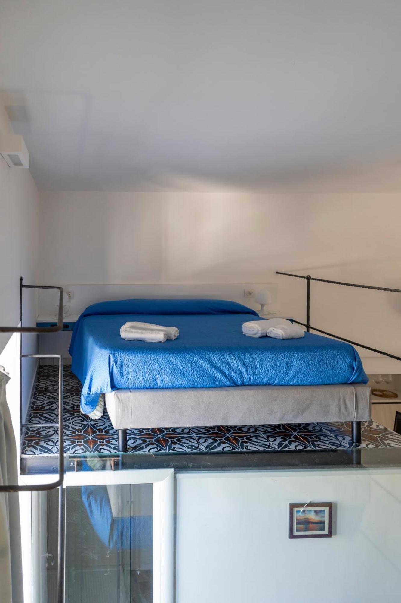 Le Suite Del Castello Castellammare di Stabia Exterior photo